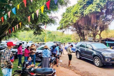 Đất nước không thể đi lên từ “buôn đất”